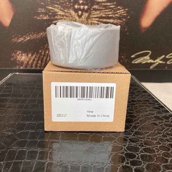 Stanley Aerolight Hot Pink 20 oz. Transit Bottle - Picture 4 of 4